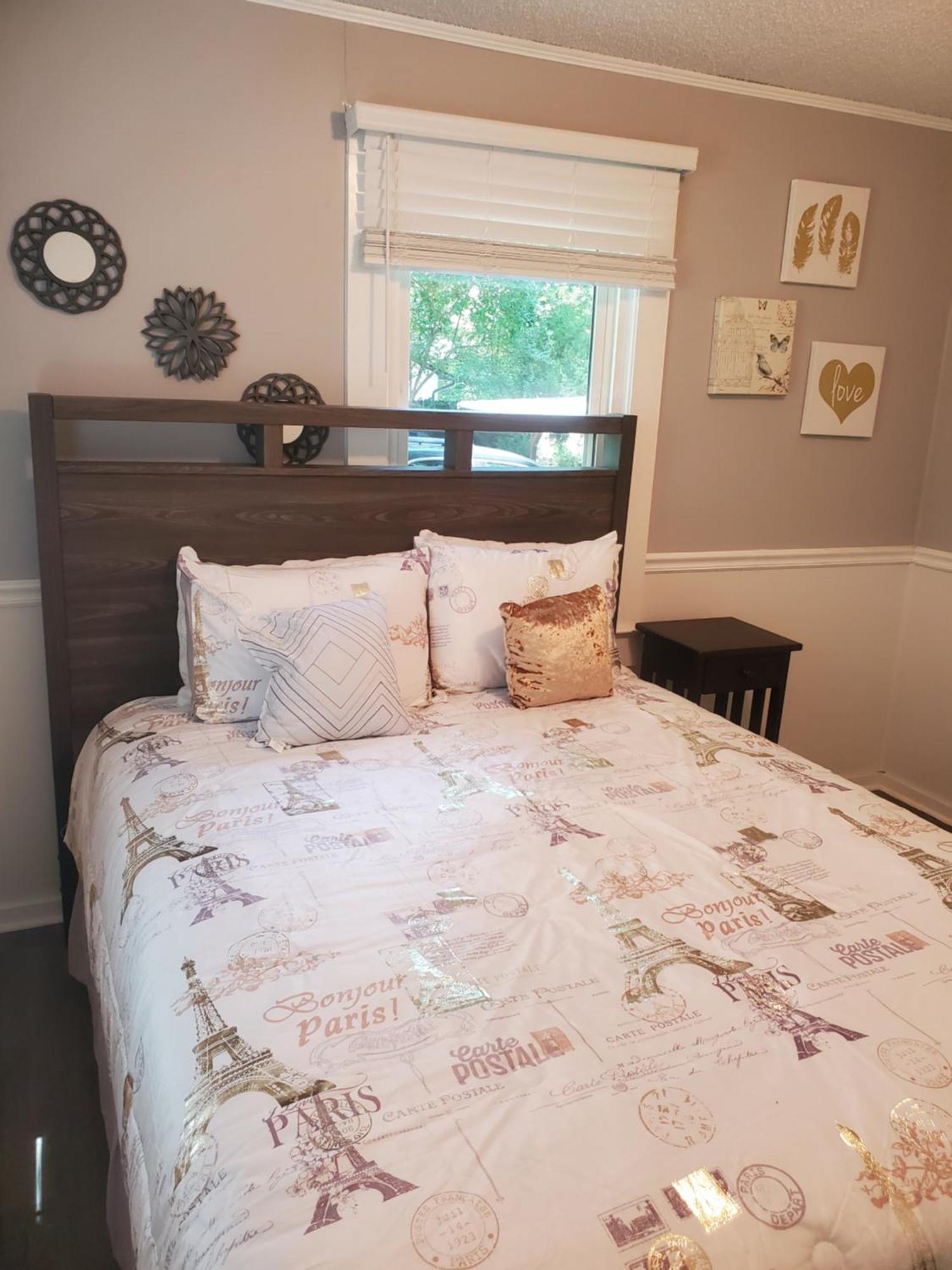 Private Single Level Standalone House Large Lot - 3 Bedrooms Charlotte Exterior photo